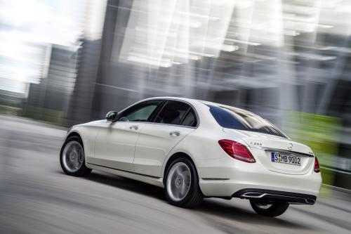 Mercedes Benz C-Class (2015) - picture 9 of 37