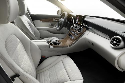 Mercedes Benz C-Class (2015) - picture 32 of 37