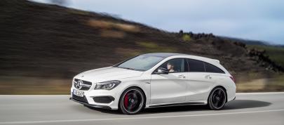 Mercedes-Benz CLA45 AMG Shooting Brake (2015) - picture 12 of 17