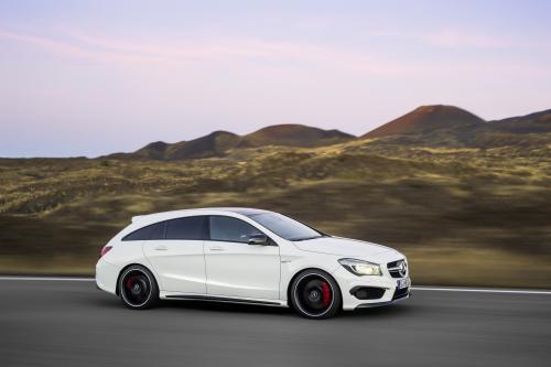 Mercedes-Benz CLA45 AMG Shooting Brake (2015) - picture 9 of 17