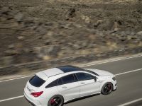 Mercedes-Benz CLA45 AMG Shooting Brake (2015) - picture 11 of 17