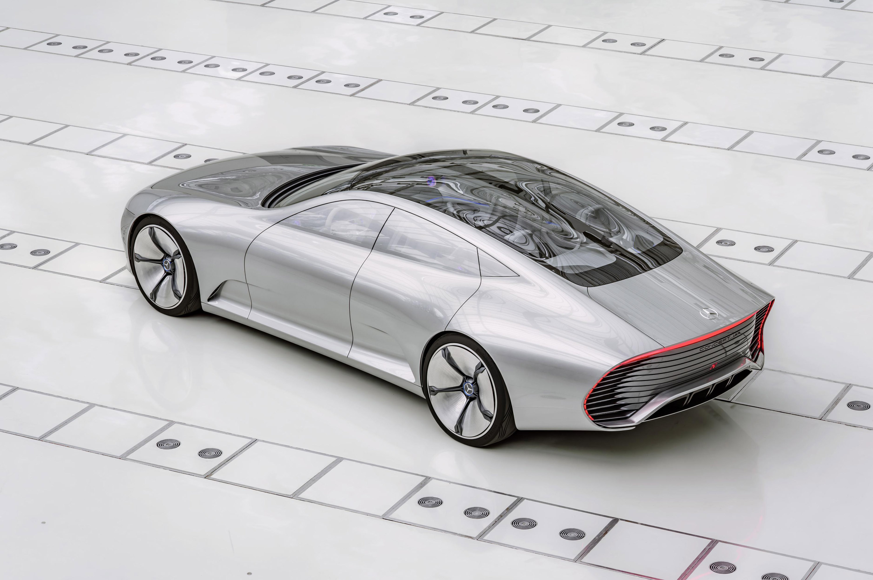 Mercedes-Benz Concept IAA