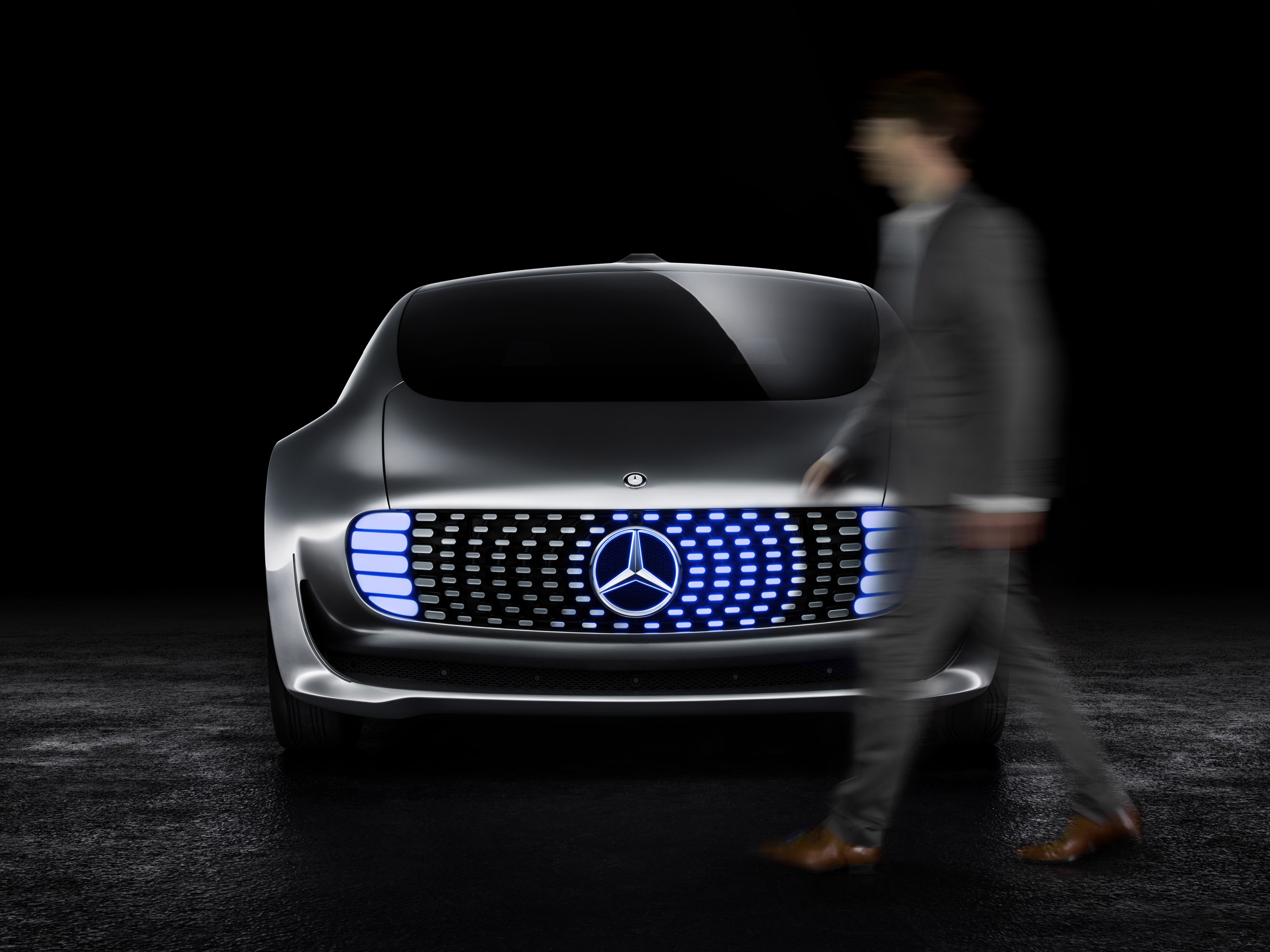 Mercedes Benz F 015 Luxury in Motion concept