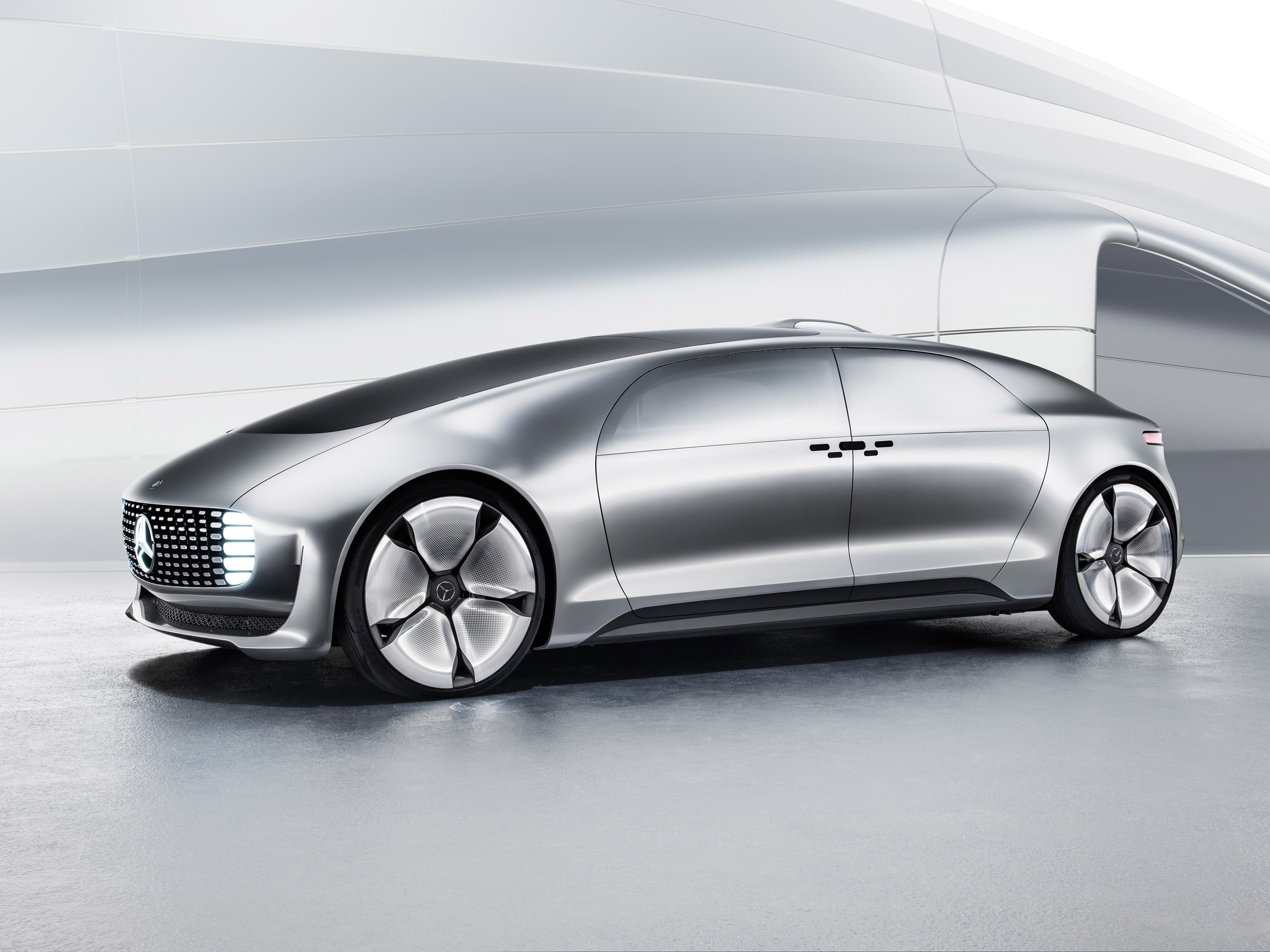 Mercedes Benz F 015 Luxury in Motion concept