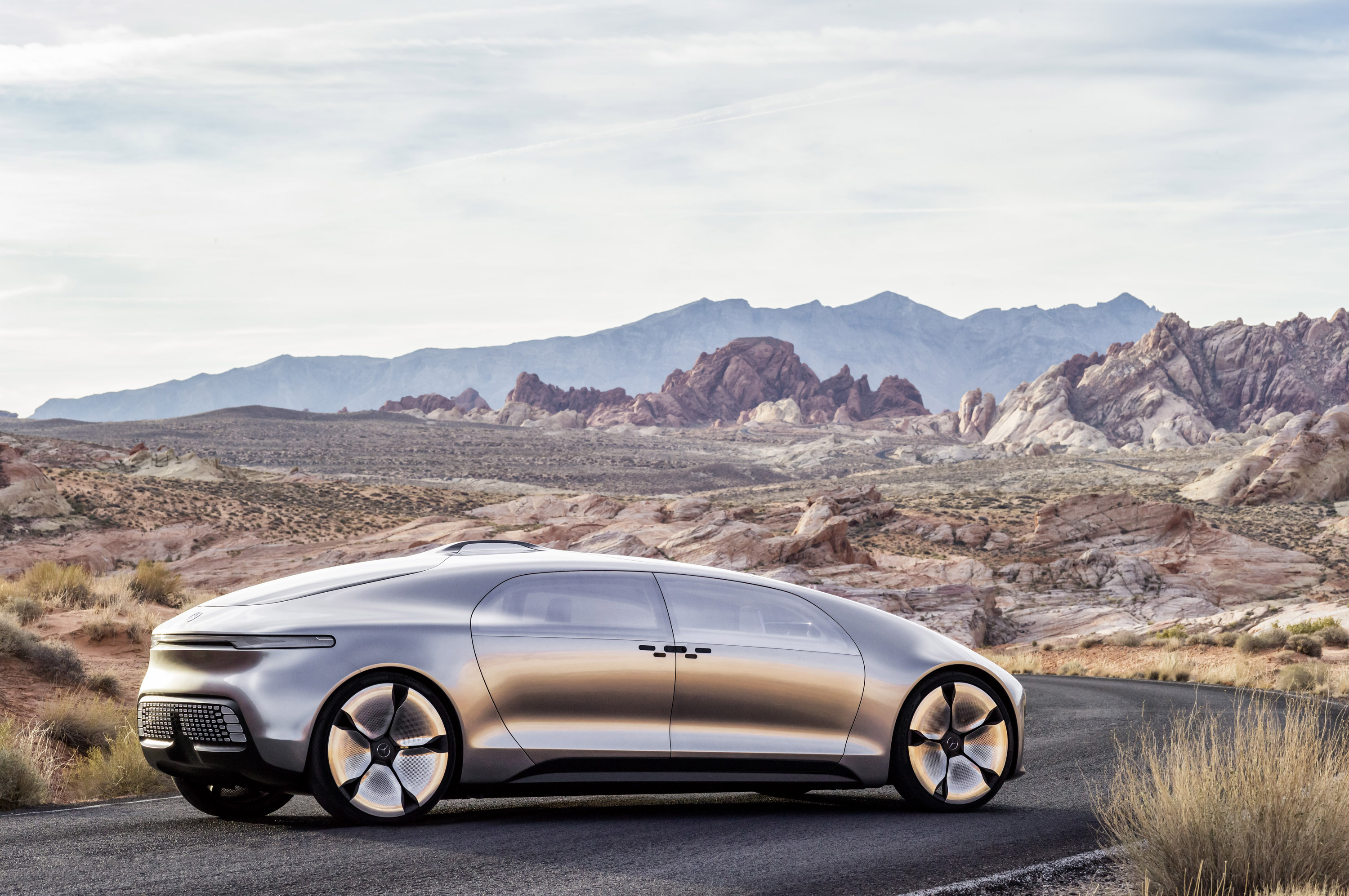 Mercedes Benz F 015 Luxury in Motion concept