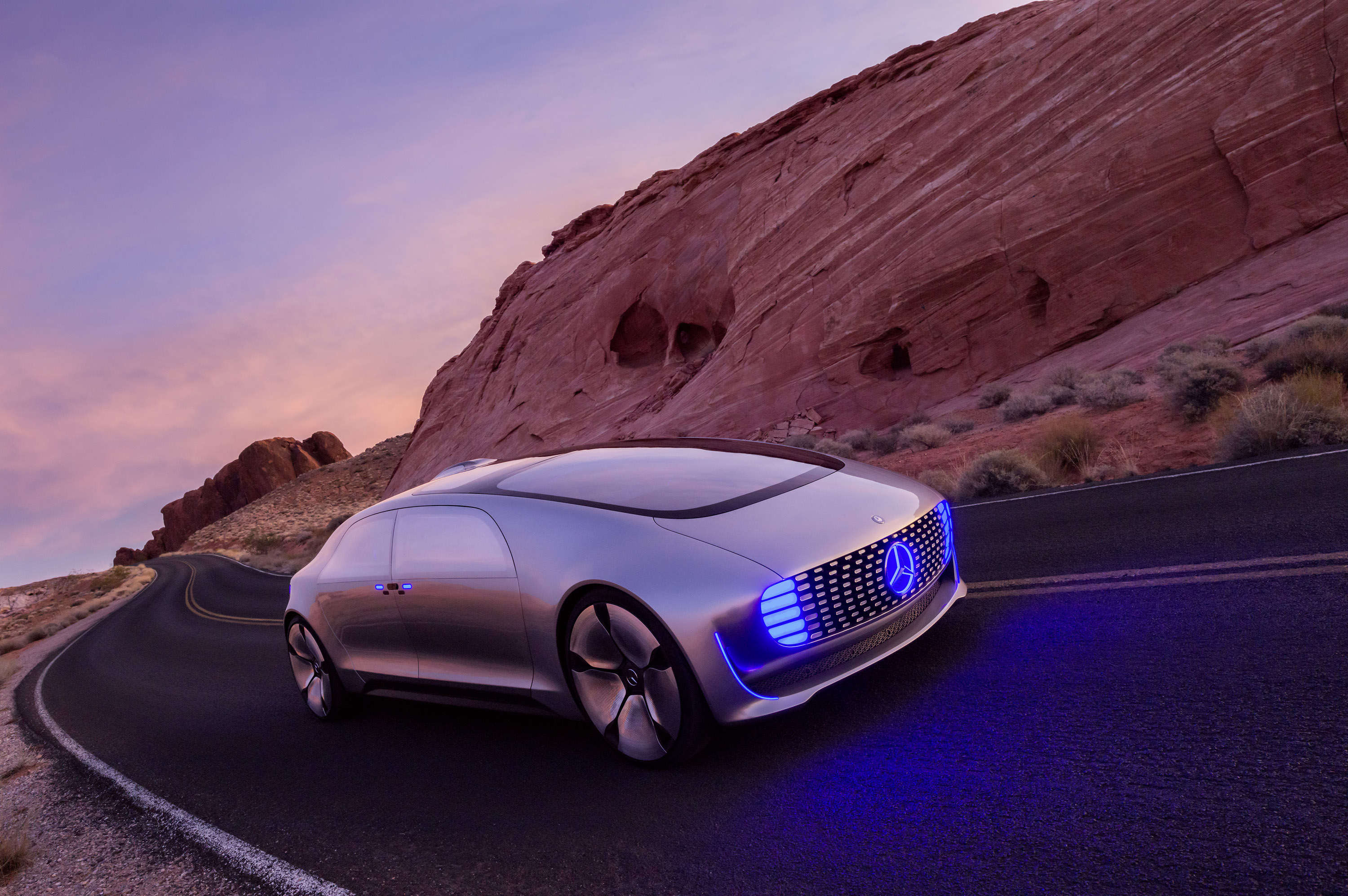 Mercedes Benz F 015 Luxury in Motion concept