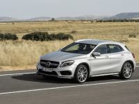 Mercedes-Benz GLA 45 AMG (2015) - picture 8 of 10