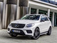Mercedes-Benz GLE450 AMG 4MATIC (2015) - picture 2 of 9