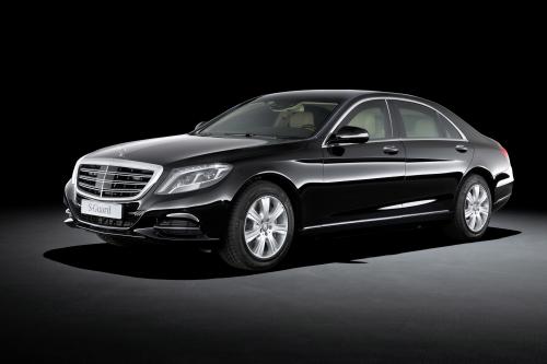Mercedes-Benz S 600 Guard (2015) - picture 1 of 3