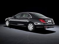 Mercedes-Benz S 600 Guard (2015) - picture 2 of 3