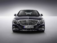 Mercedes-Benz S 600 (2015) - picture 1 of 10