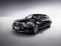 Mercedes-Benz S 600 (2015) - picture 2 of 10