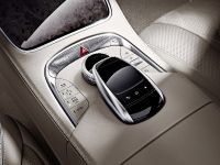 Mercedes-Benz S 600 (2015) - picture 8 of 10