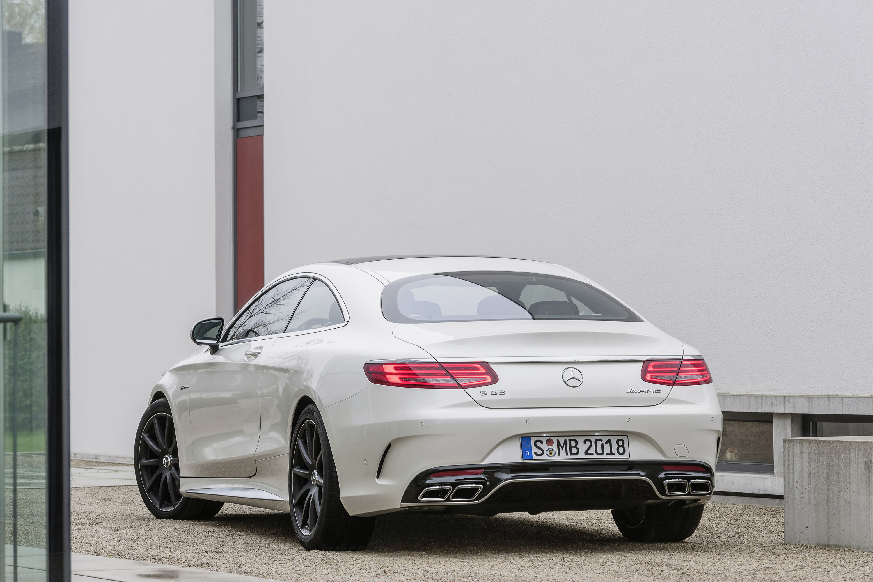 Mercedes-Benz S 63 AMG Coupe