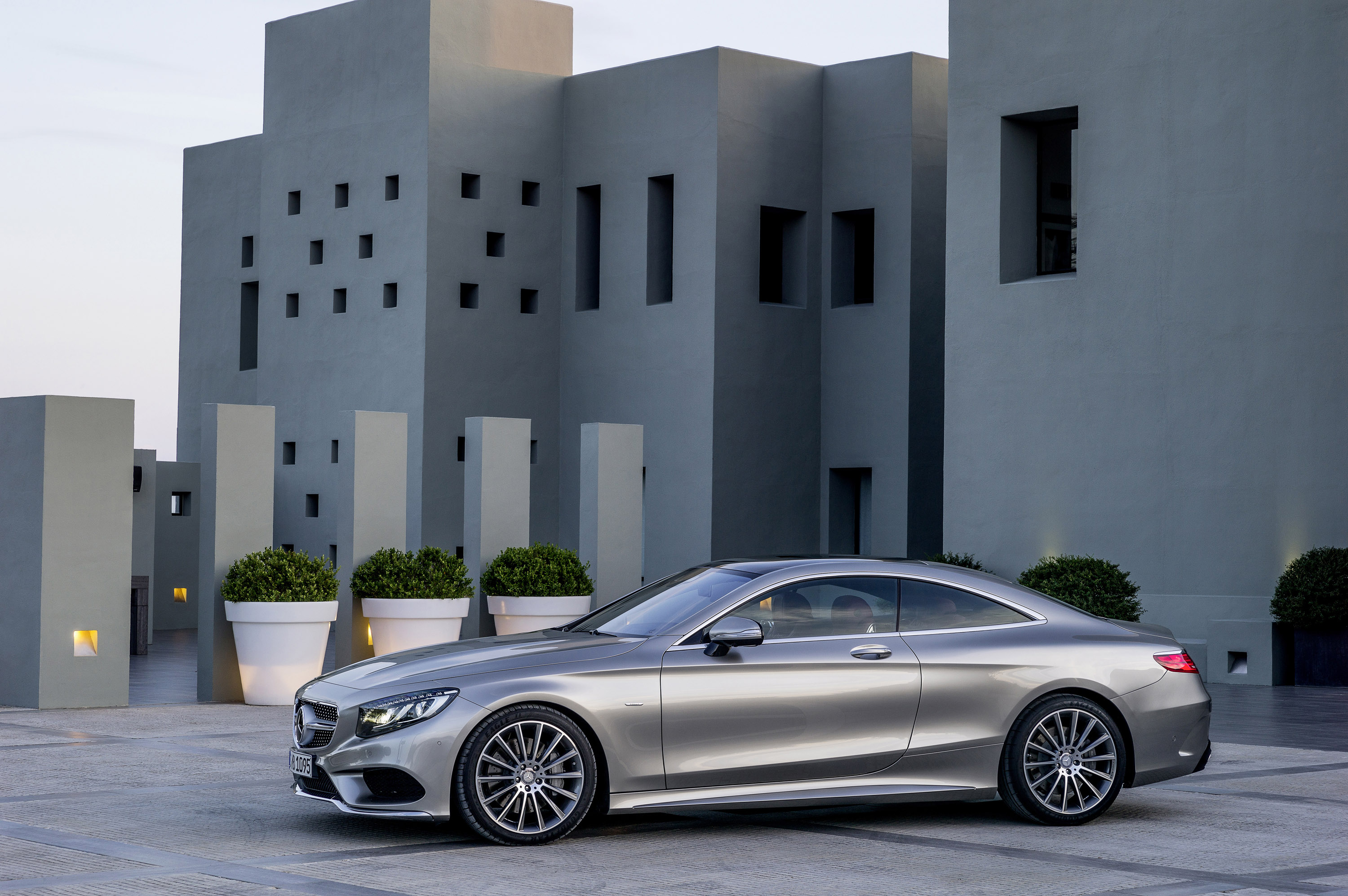 Mercedes-Benz S-Class Coupe