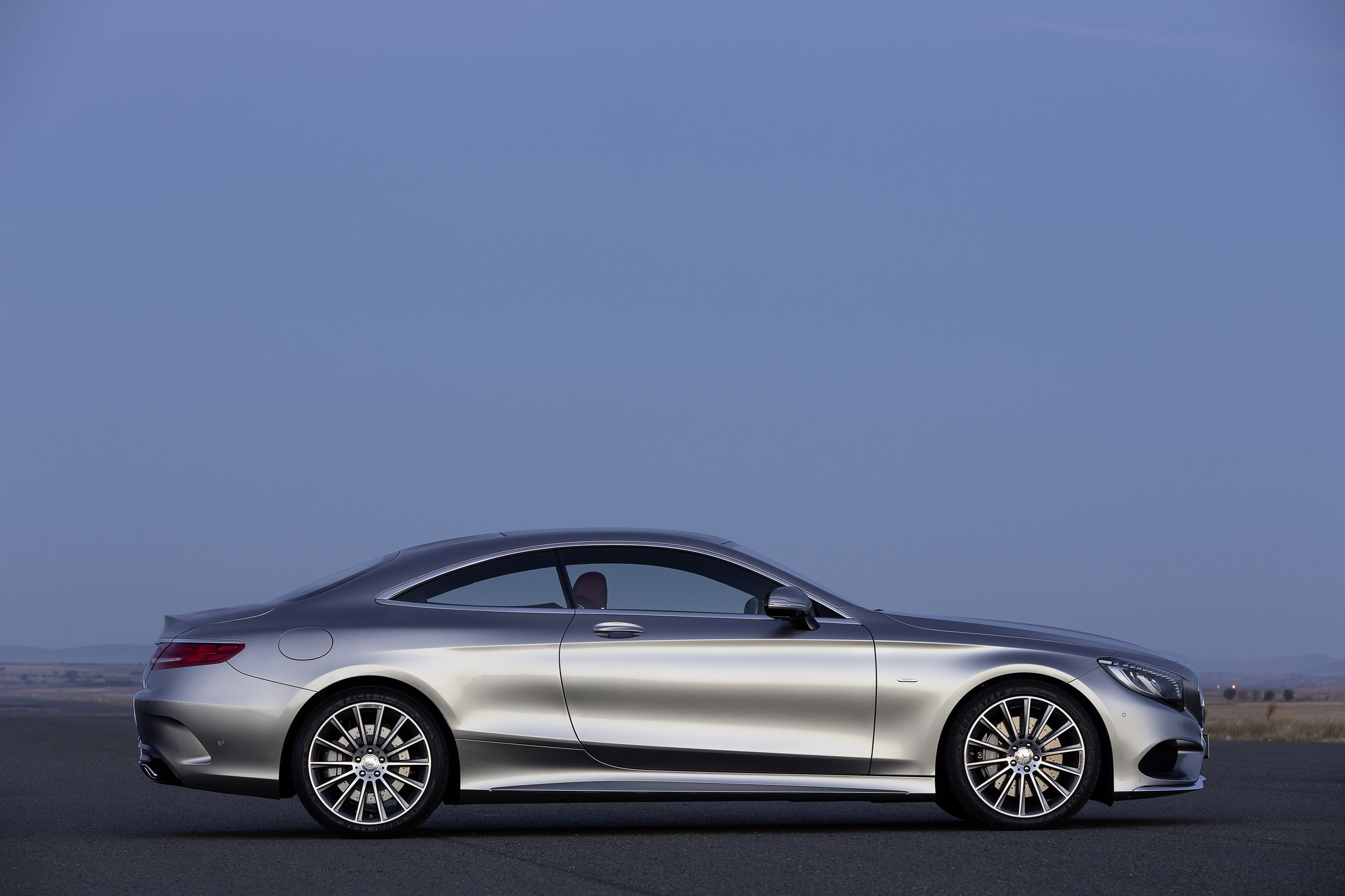 Mercedes-Benz S-Class Coupe