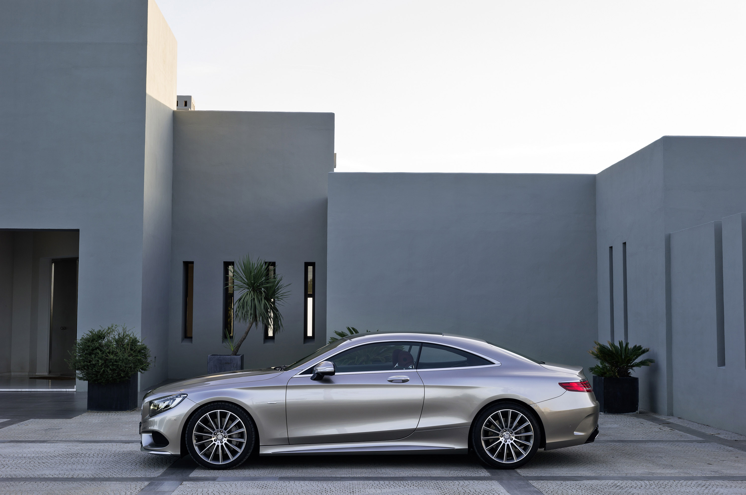 Mercedes-Benz S-Class Coupe