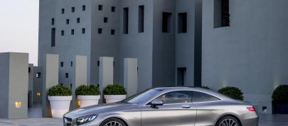 Mercedes-Benz S-Class Coupe (2015) - picture 28 of 60