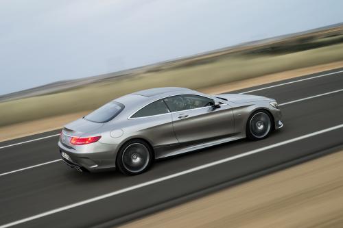 Mercedes-Benz S-Class Coupe (2015) - picture 49 of 60