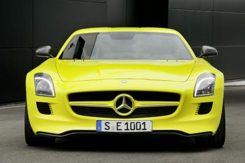 Mercedes-Benz SLS AMG E-CELL (2015) - picture 1 of 19