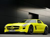 Mercedes-Benz SLS AMG E-CELL (2015) - picture 6 of 19