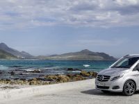 Mercedes-Benz V-Class (2015) - picture 11 of 32