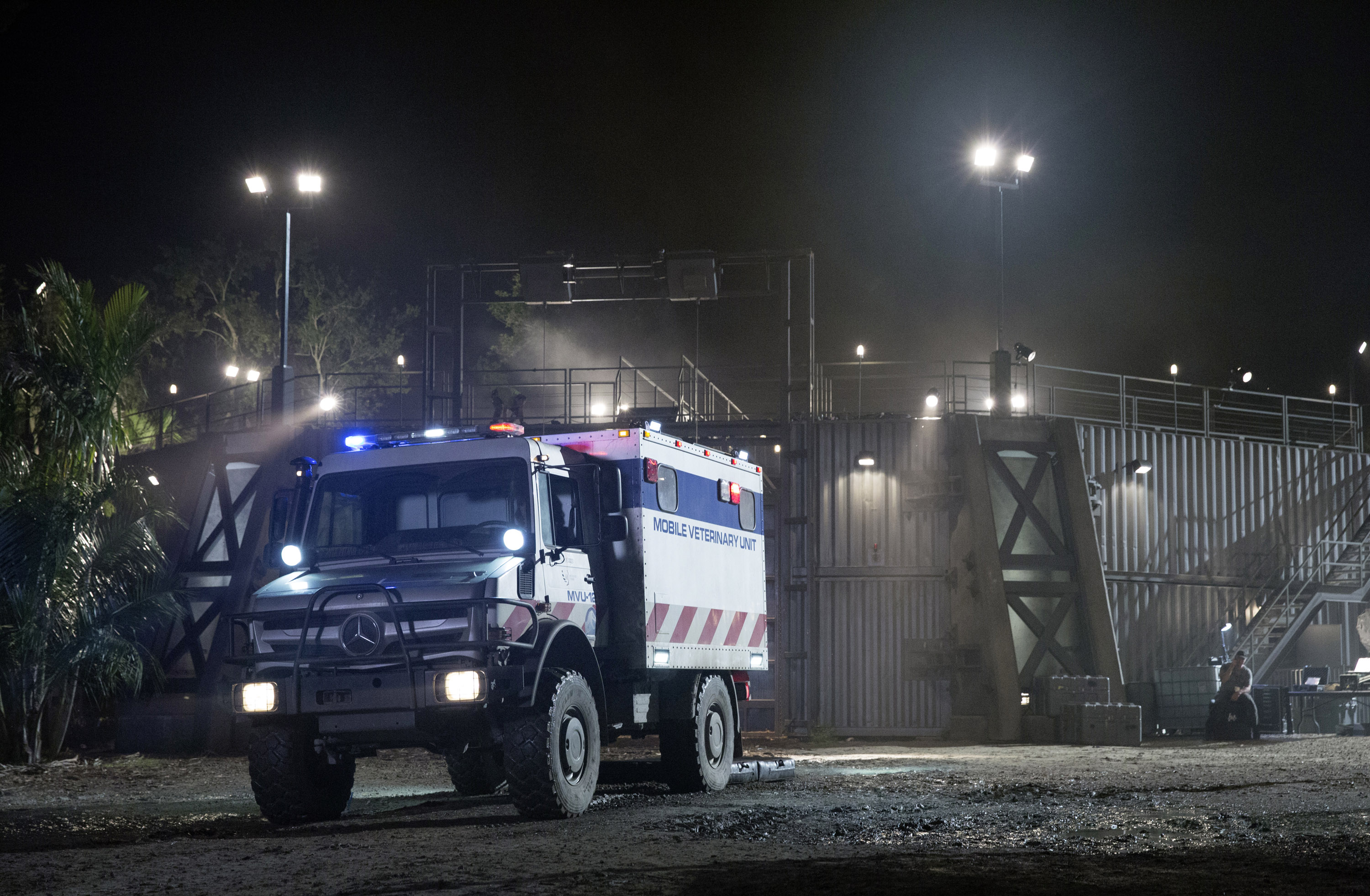 Mercedes-Benz Vehicles in Jurassic World