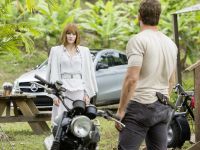 Mercedes-Benz Vehicles in Jurassic World (2015) - picture 3 of 15