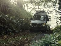 Mercedes-Benz Vehicles in Jurassic World (2015) - picture 14 of 15