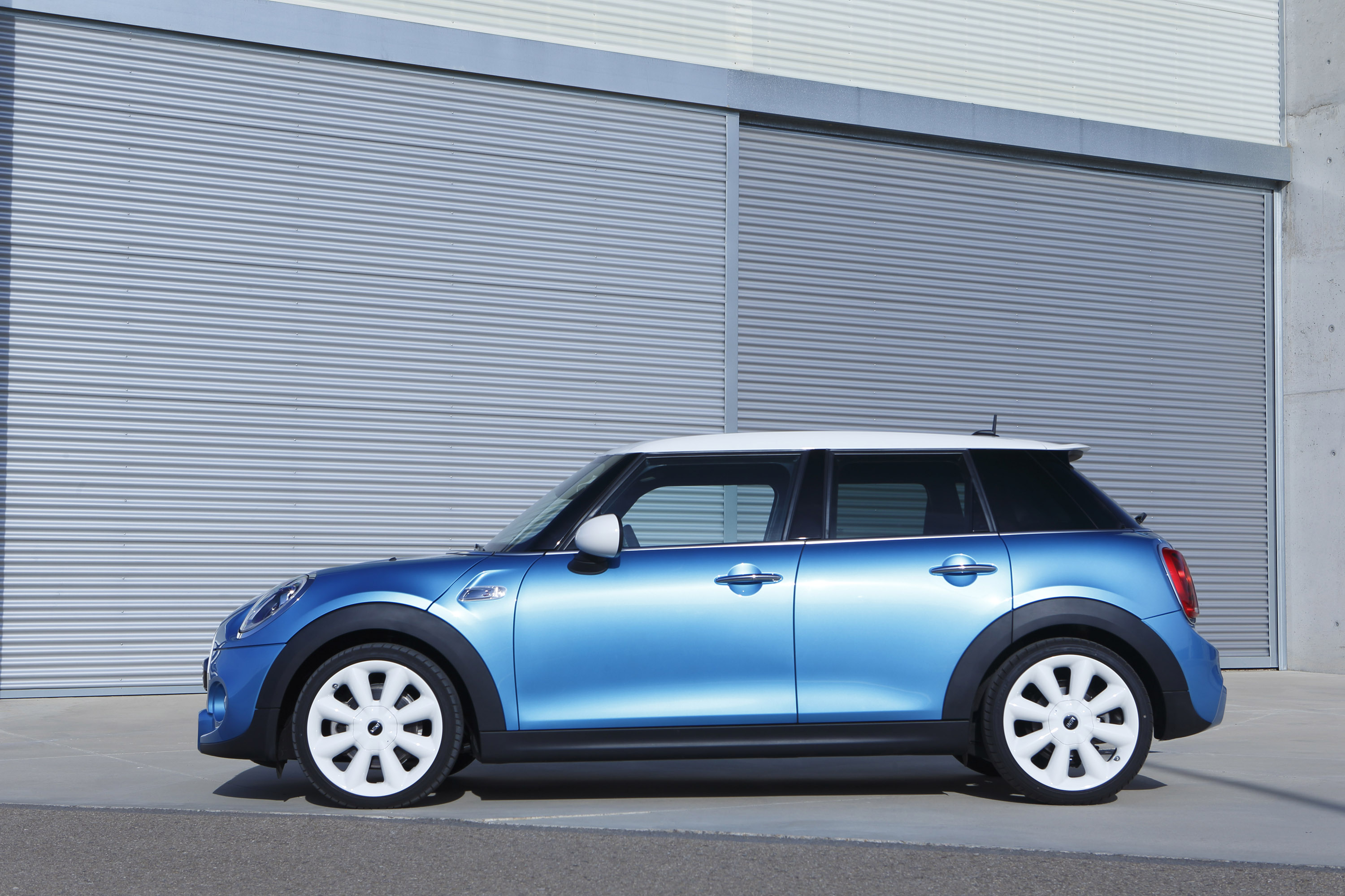 MINI 5-door Hatchback