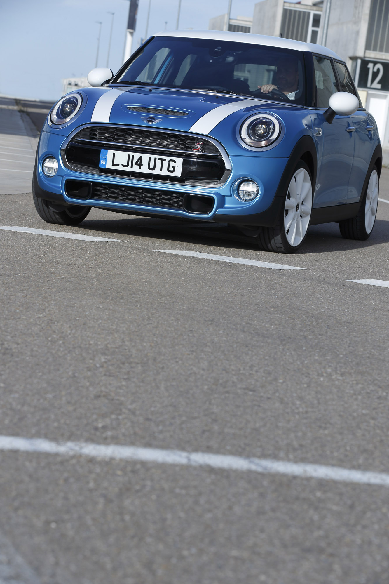 MINI 5-door Hatchback