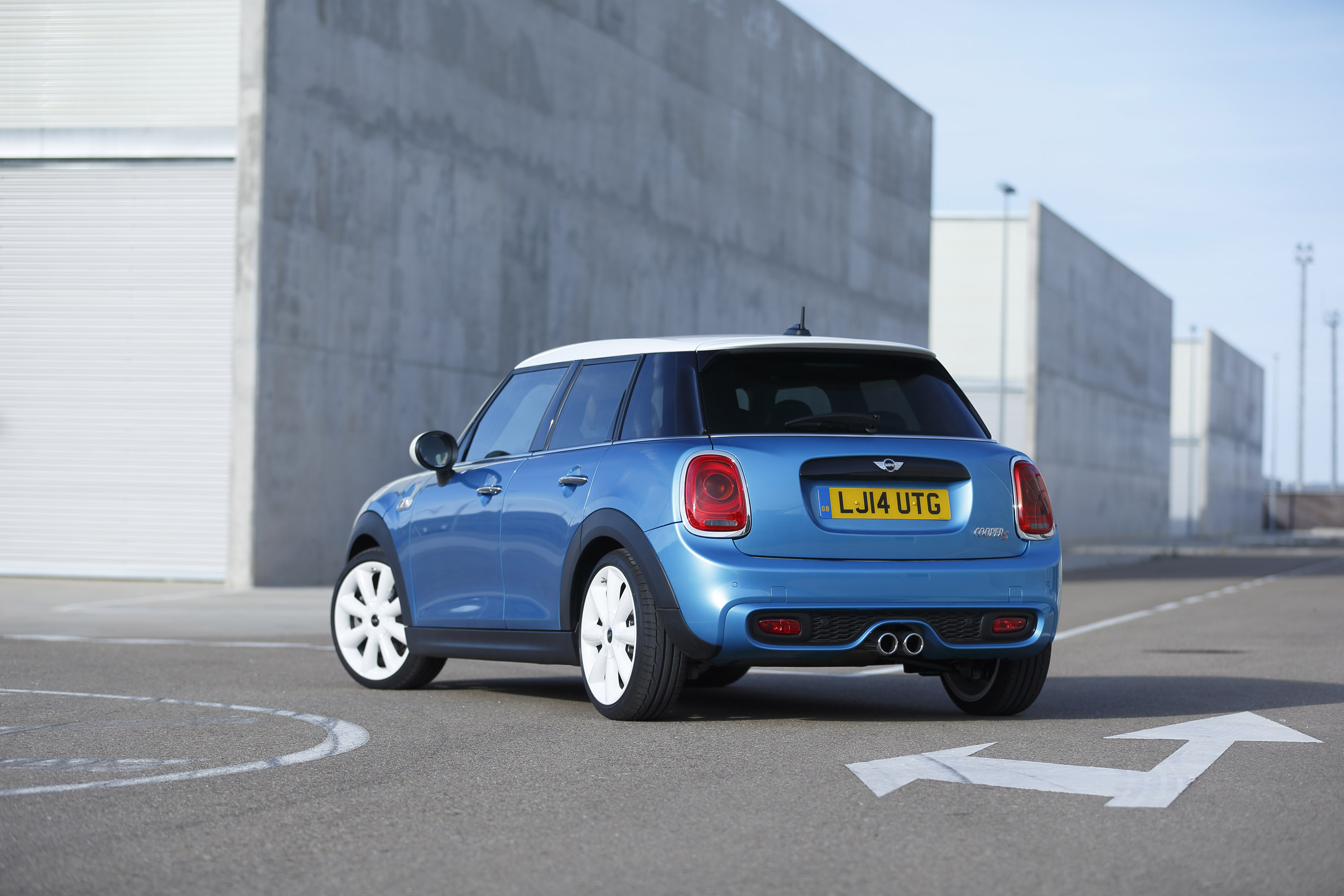 MINI 5-door Hatchback