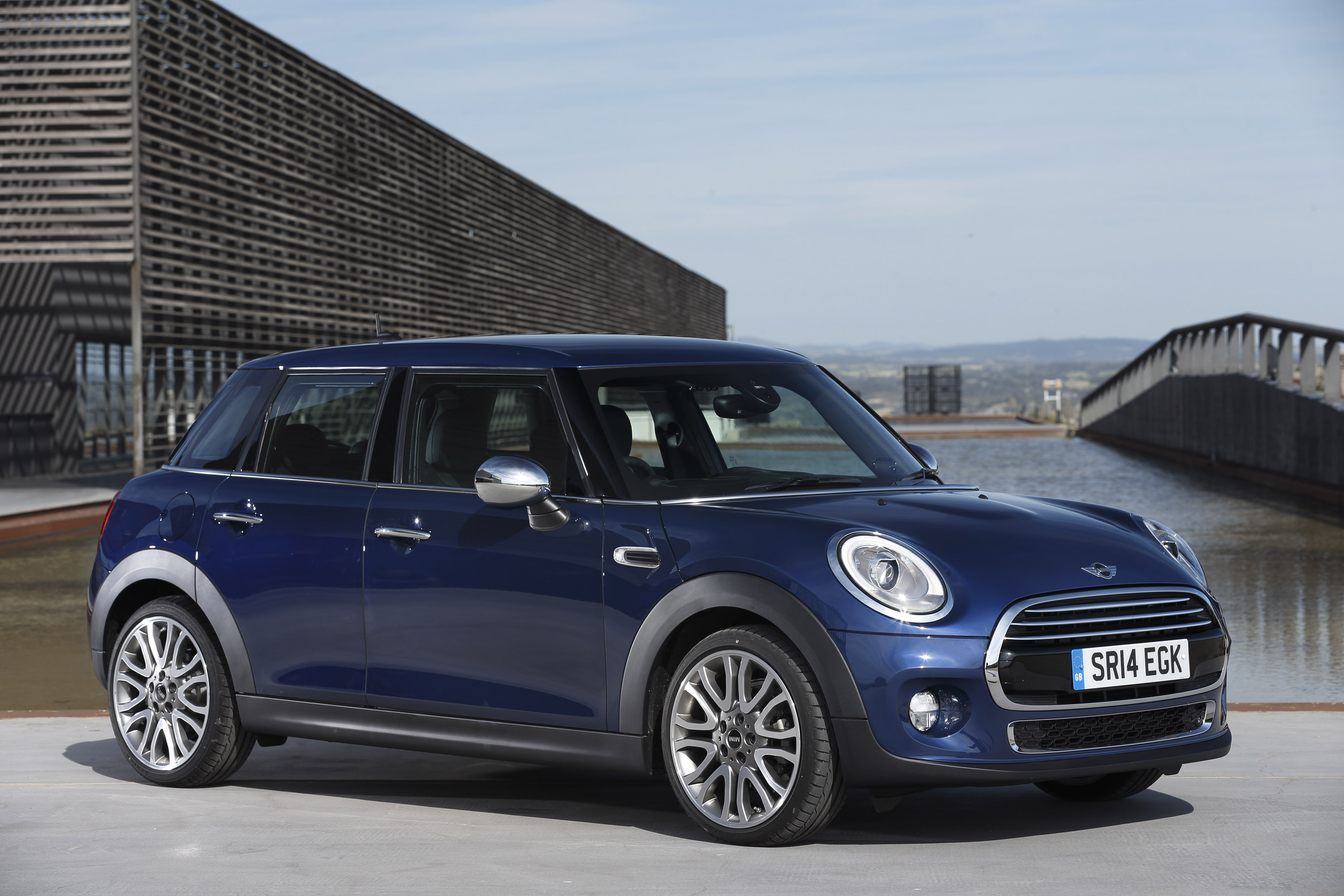 MINI 5-door Hatchback