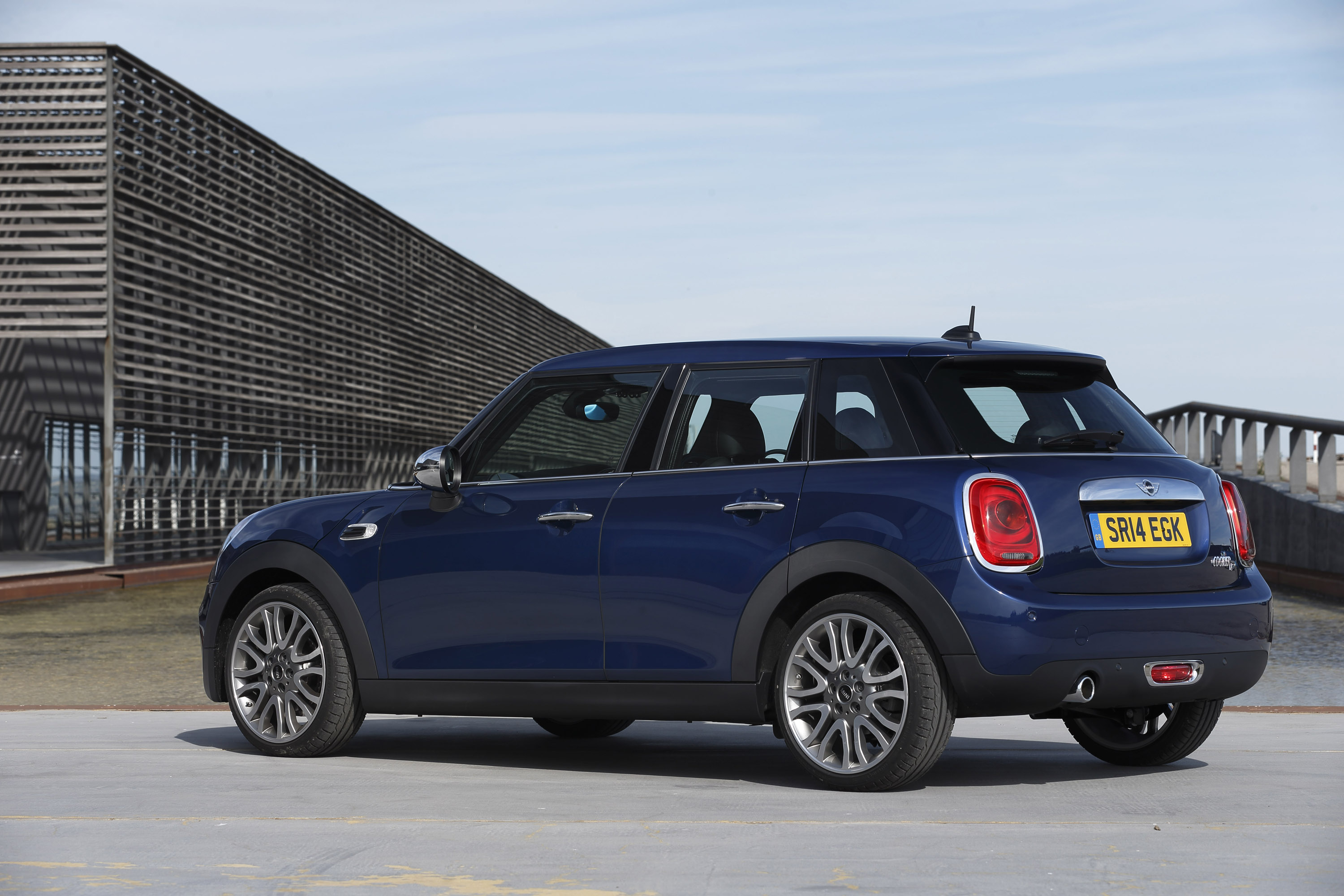 MINI 5-door Hatchback