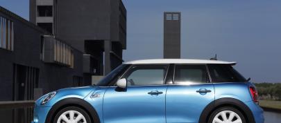 MINI 5-door Hatchback (2015) - picture 20 of 150