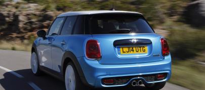 MINI 5-door Hatchback (2015) - picture 44 of 150