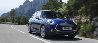 MINI 5-door Hatchback (2015) - picture 100 of 150