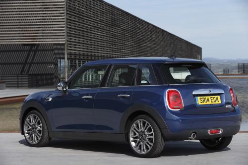 MINI 5-door Hatchback (2015) - picture 89 of 150