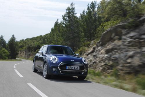MINI 5-door Hatchback (2015) - picture 97 of 150