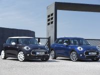 MINI 5-door Hatchback (2015) - picture 2 of 150