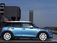 MINI 5-door Hatchback (2015) - picture 19 of 150