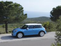 MINI 5-door Hatchback (2015) - picture 34 of 150