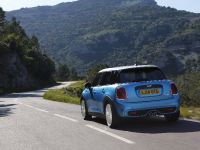 MINI 5-door Hatchback (2015) - picture 45 of 150