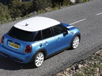 MINI 5-door Hatchback (2015)