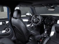 MINI 5-door Hatchback (2015) - picture 58 of 150