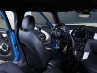 MINI 5-door Hatchback (2015) - picture 59 of 150