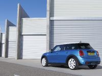 MINI 5-door Hatchback (2015)