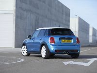 MINI 5-door Hatchback (2015)