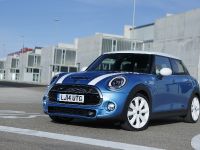 MINI 5-door Hatchback (2015)