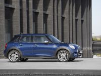MINI 5-door Hatchback (2015)